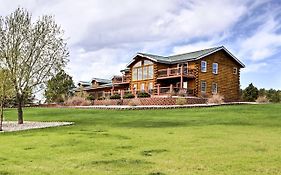 Black Hills Log Cabin With Private Pool & Game Room!